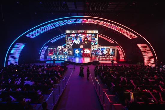 面对防守稳 面对防守稳