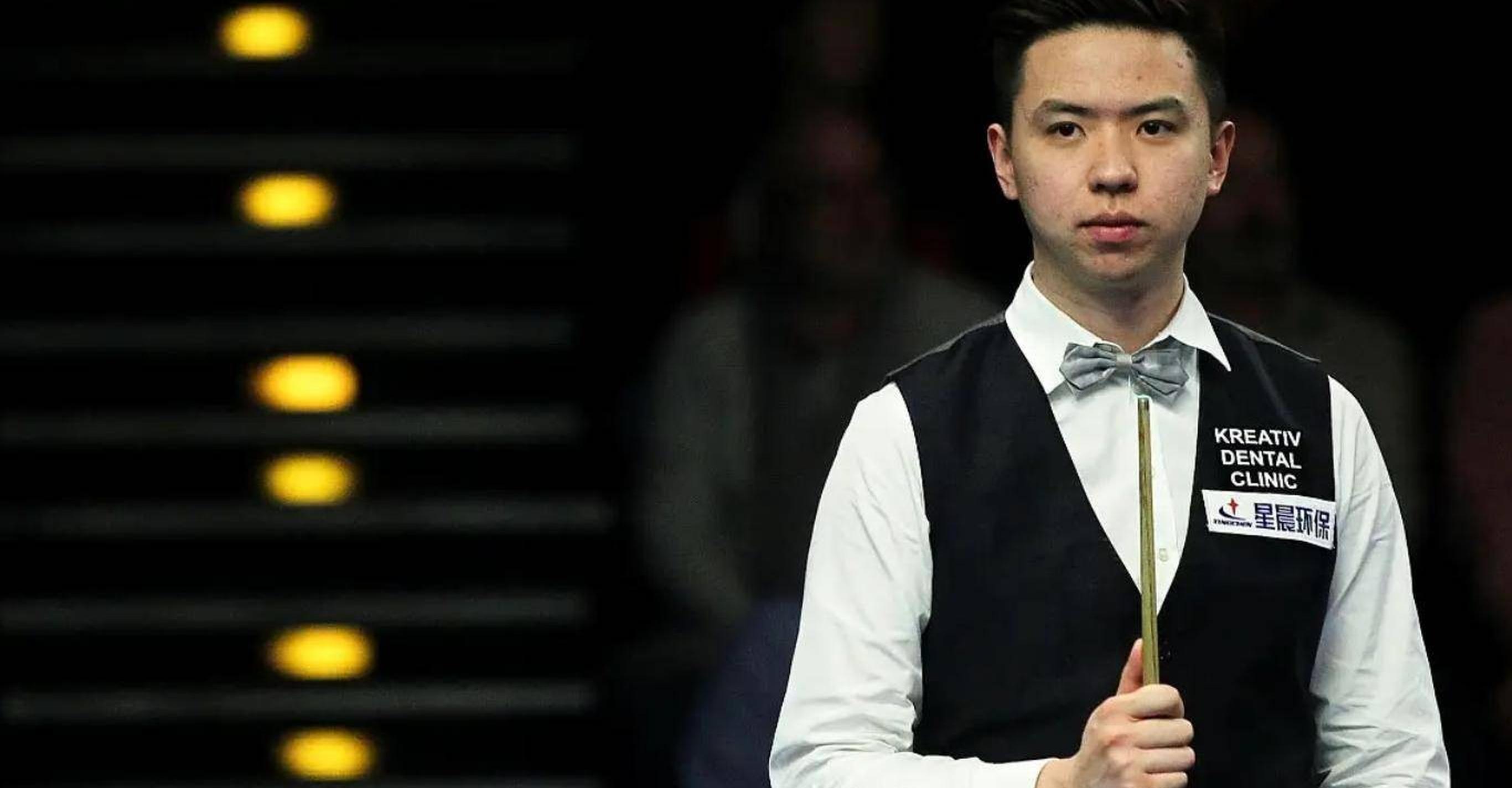 他在团队合 他在团队合